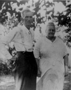 Nebraska and Maggie Bullock - 1940+or -